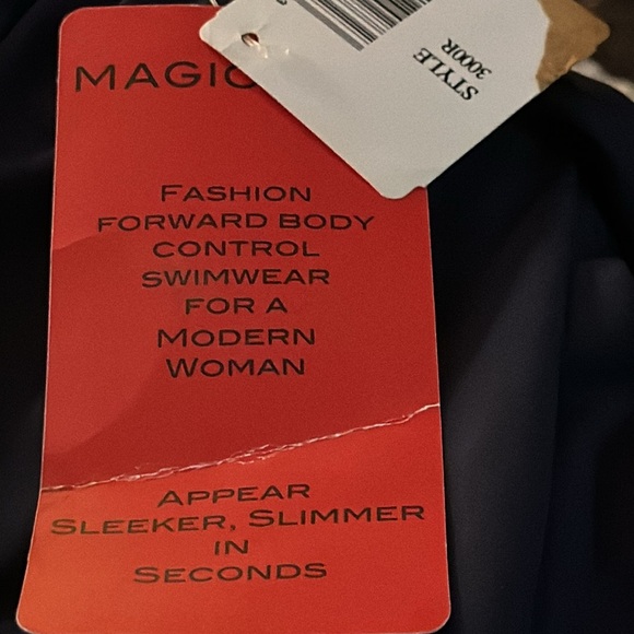 MagicSuit Miraclesuit Anastasia Slimming Tummy Control One Piece Swimsuit 16DD - Picture 14 of 15